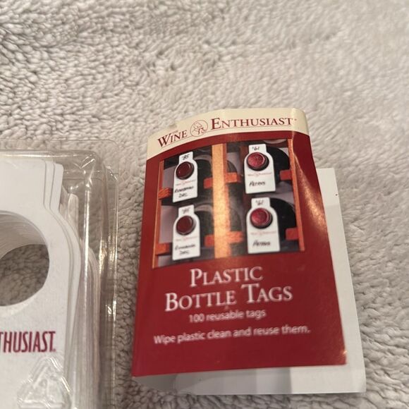Wine Enthusiasts plastic bottle tags reusable wipe off 95 approx, stay organized - Picture 2 of 3
